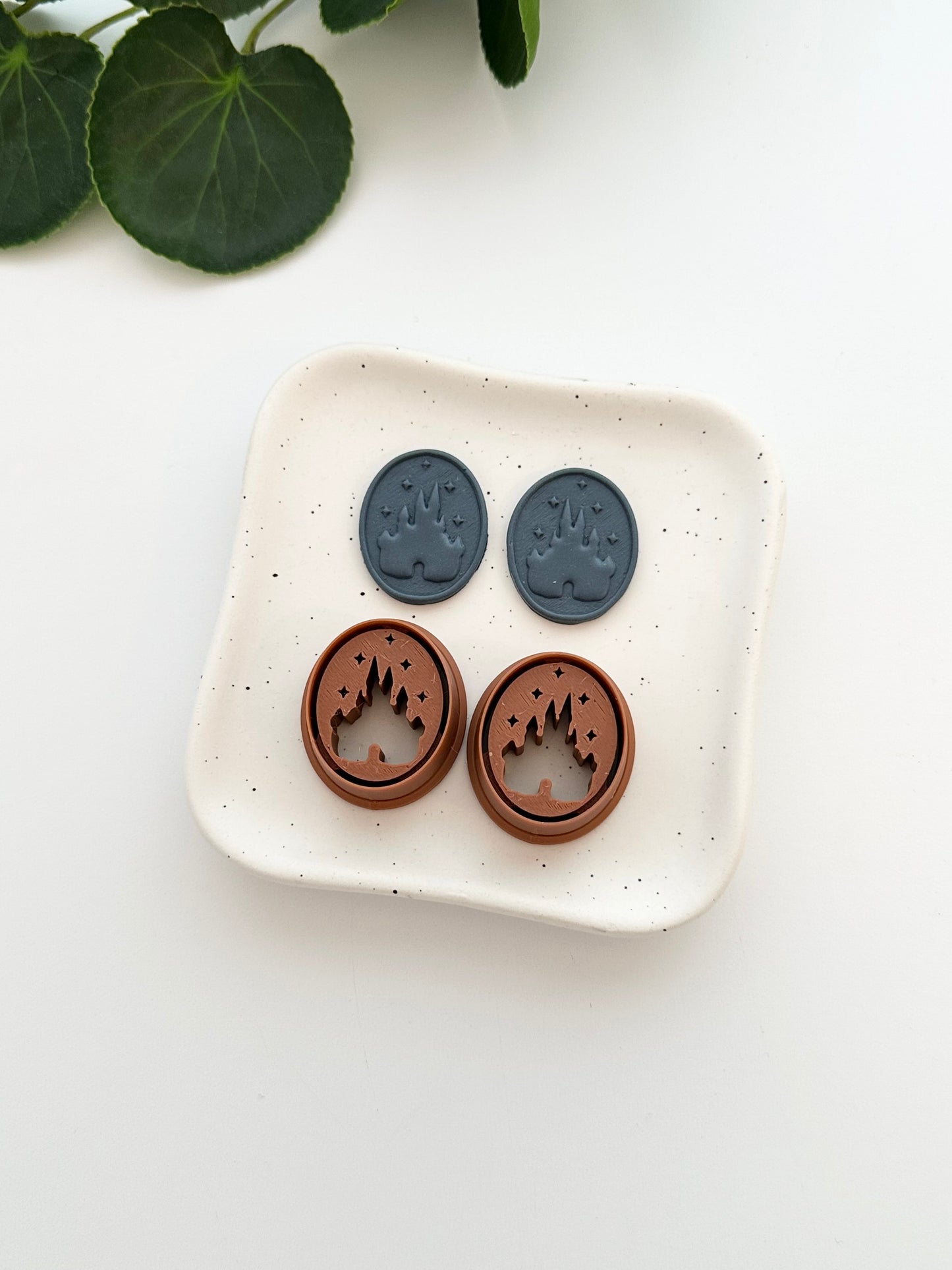 Debossed Princess Castle Oval (Mirror Set) | Polymer Clay Cutter