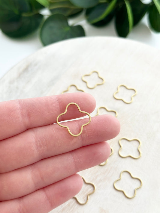 Quatrefoil Bezel Charm 20mm - Gold (10pc)