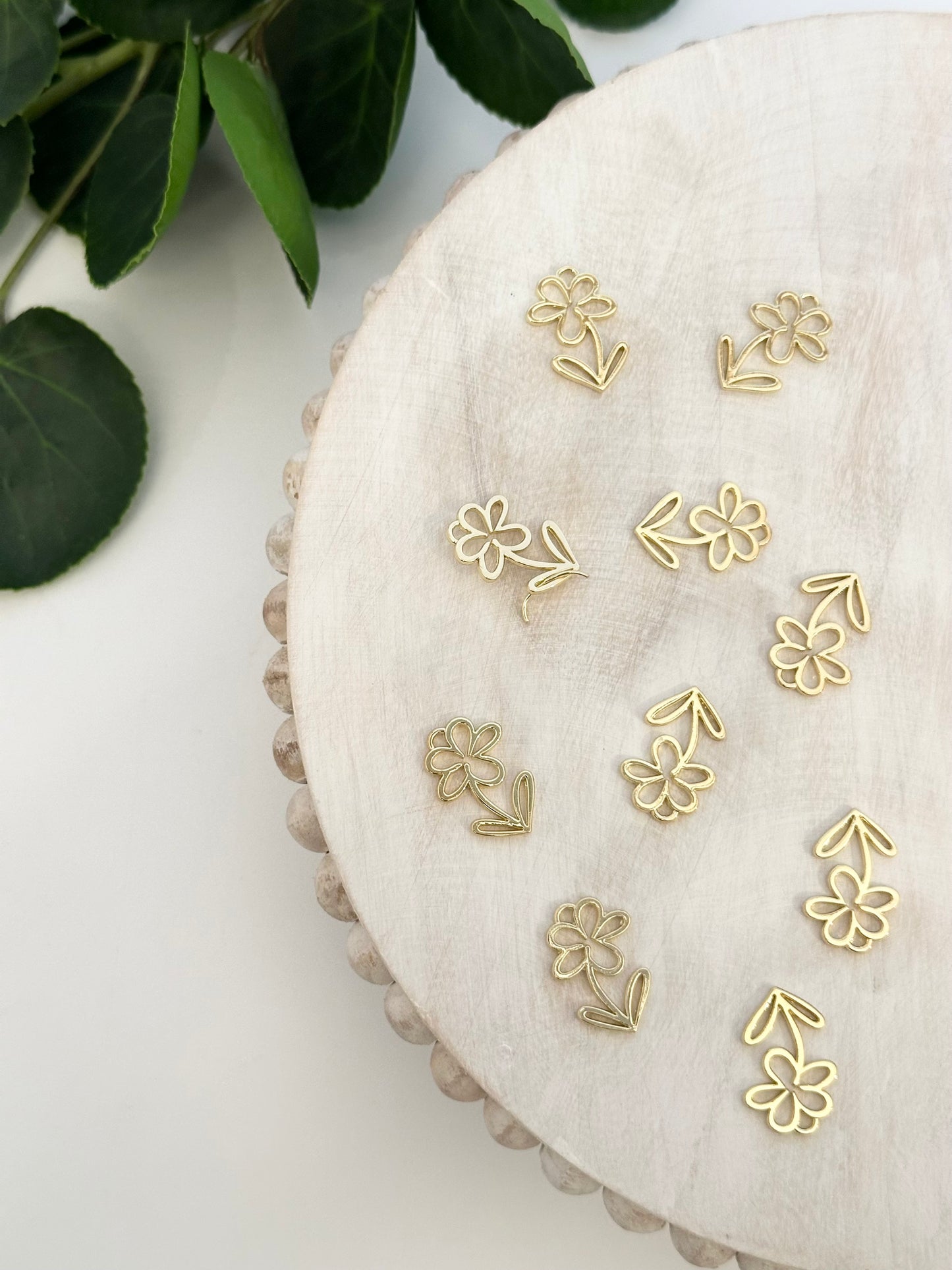 Full Flower Charm - Gold (10pc)