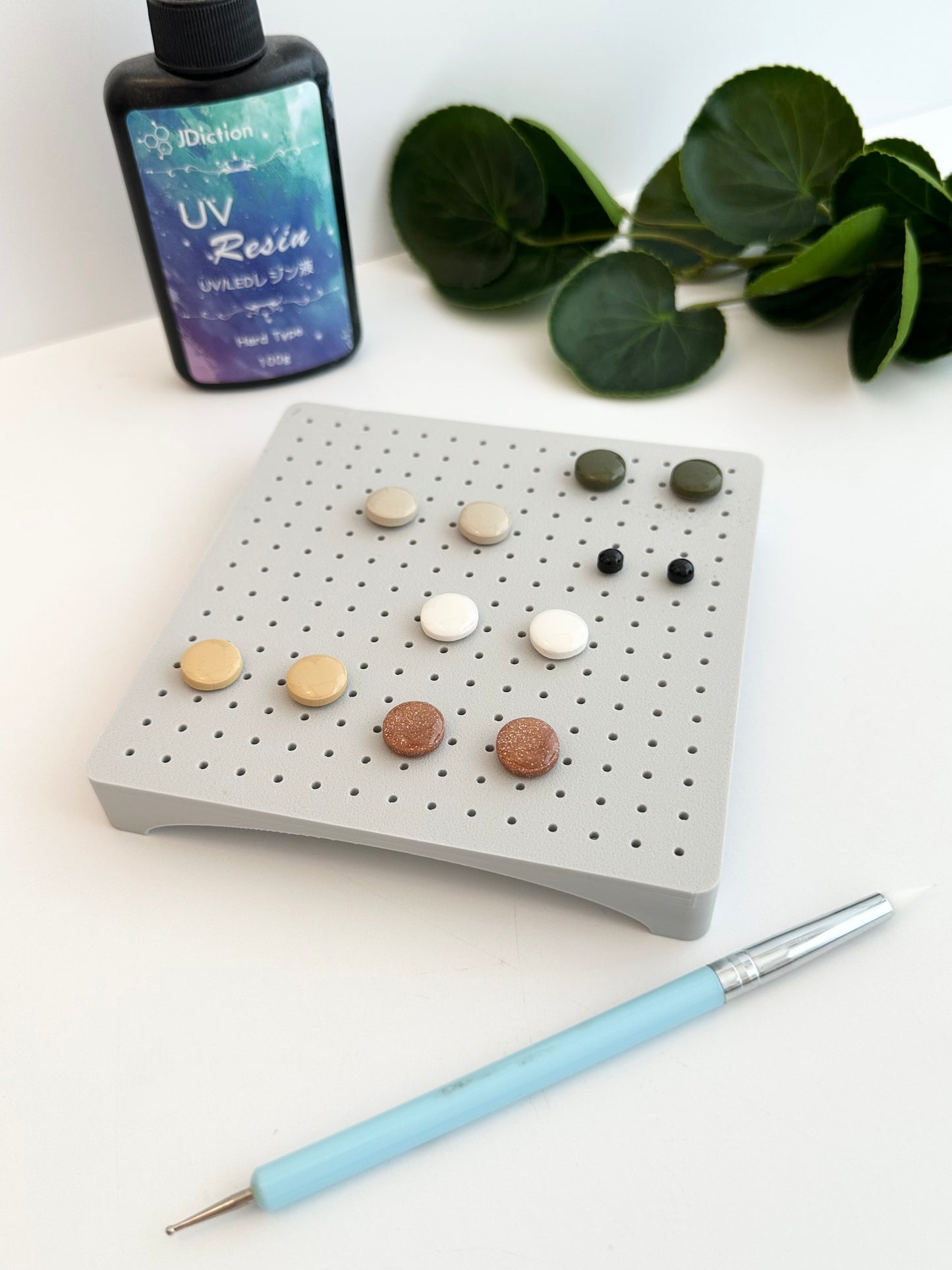 Stud Holder | Clay Tools