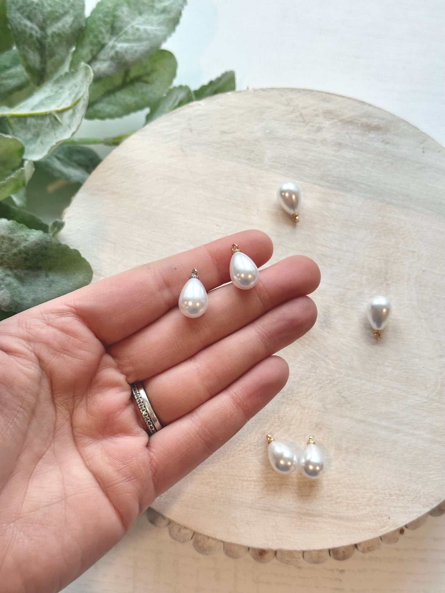 Teardrop Pearl Charm - Gold or Silver (10pc)