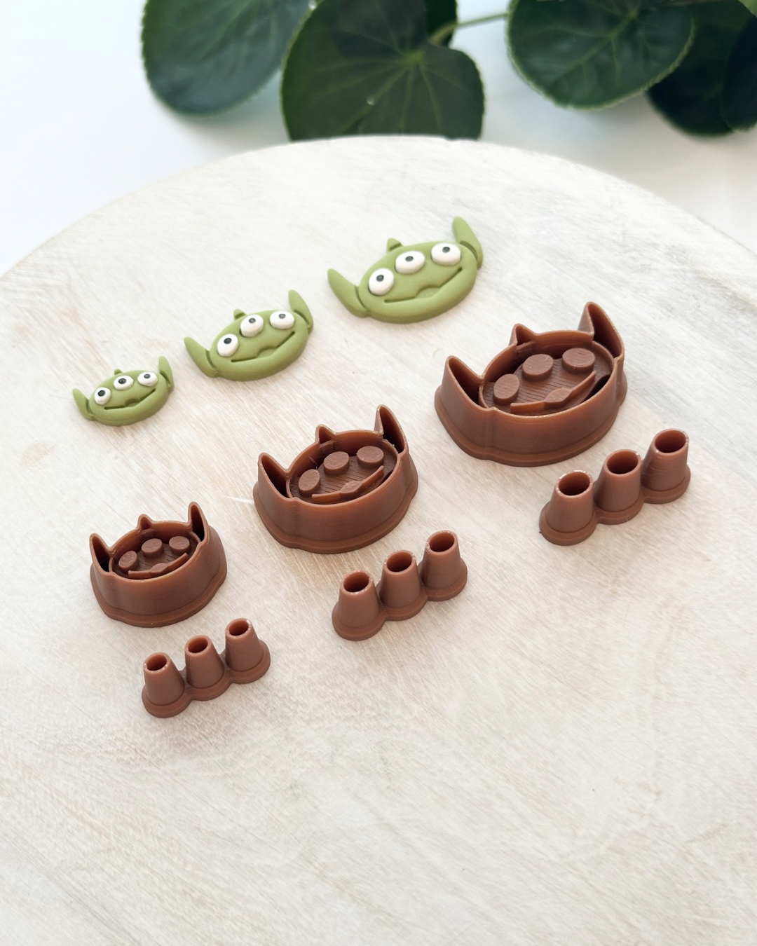 Little Green Alien | Polymer Clay Cutter
