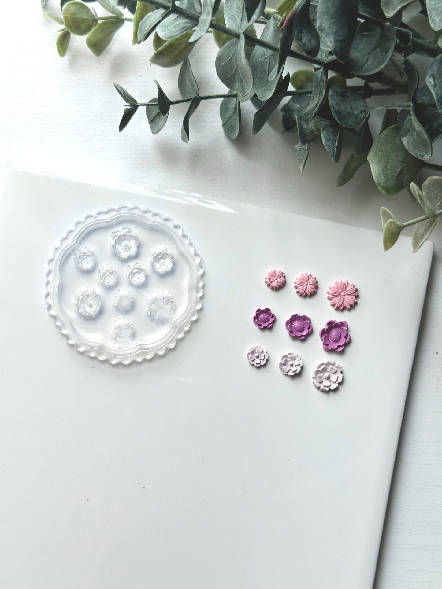 Micro Sweet Floral Mold | M05