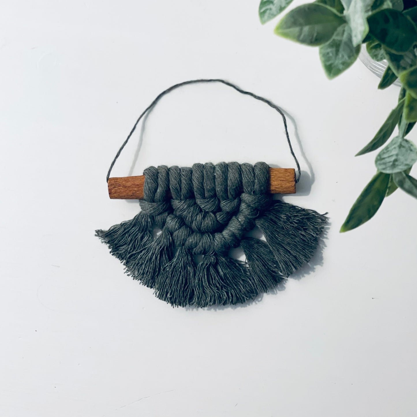 Holly | Mini Macrame Ornament