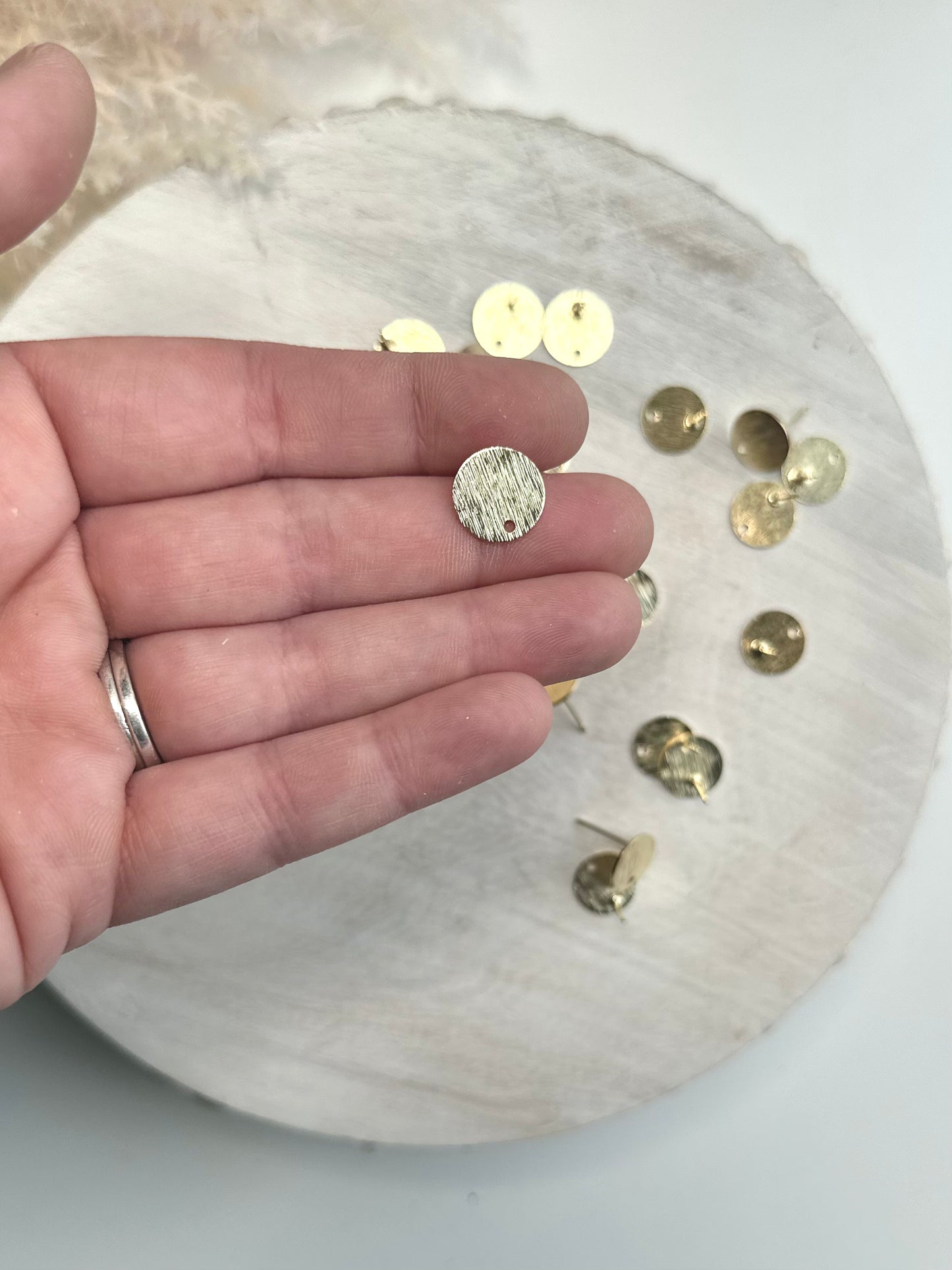Brushed Circle Earring Post - Gold (10pc)