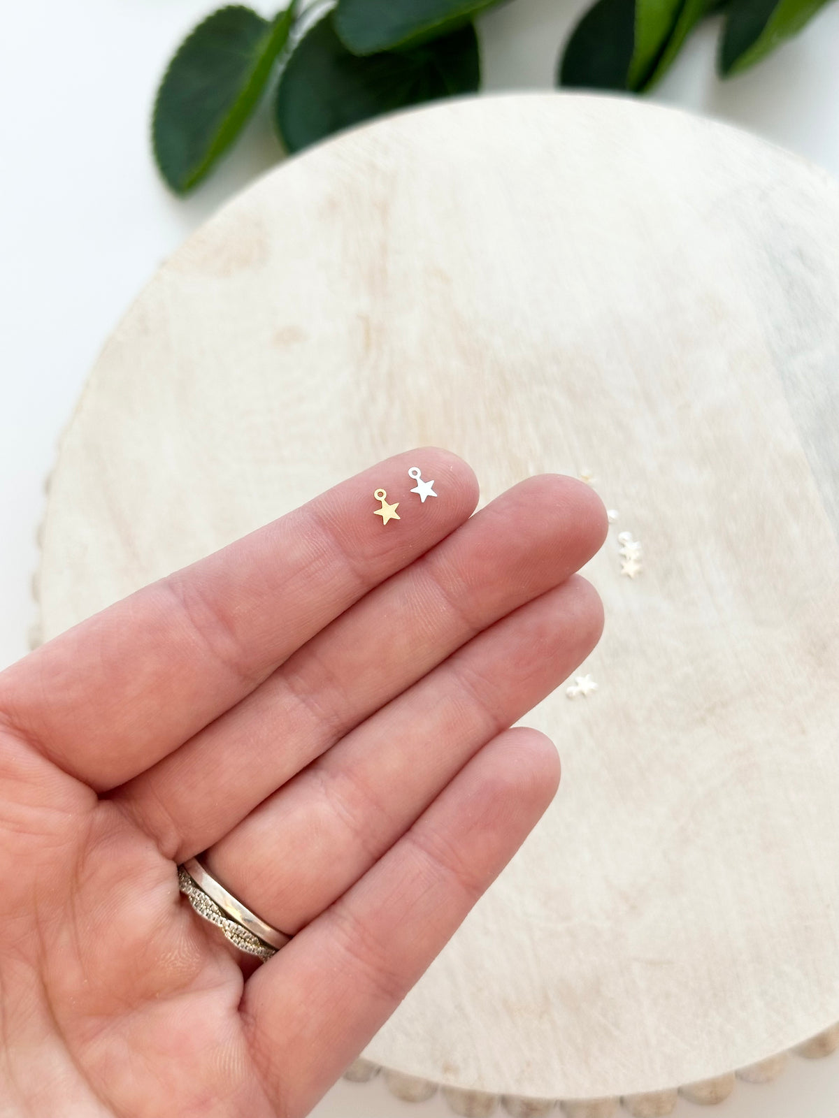 Nano Star Charms with Loop - Gold or Silver (10pc)