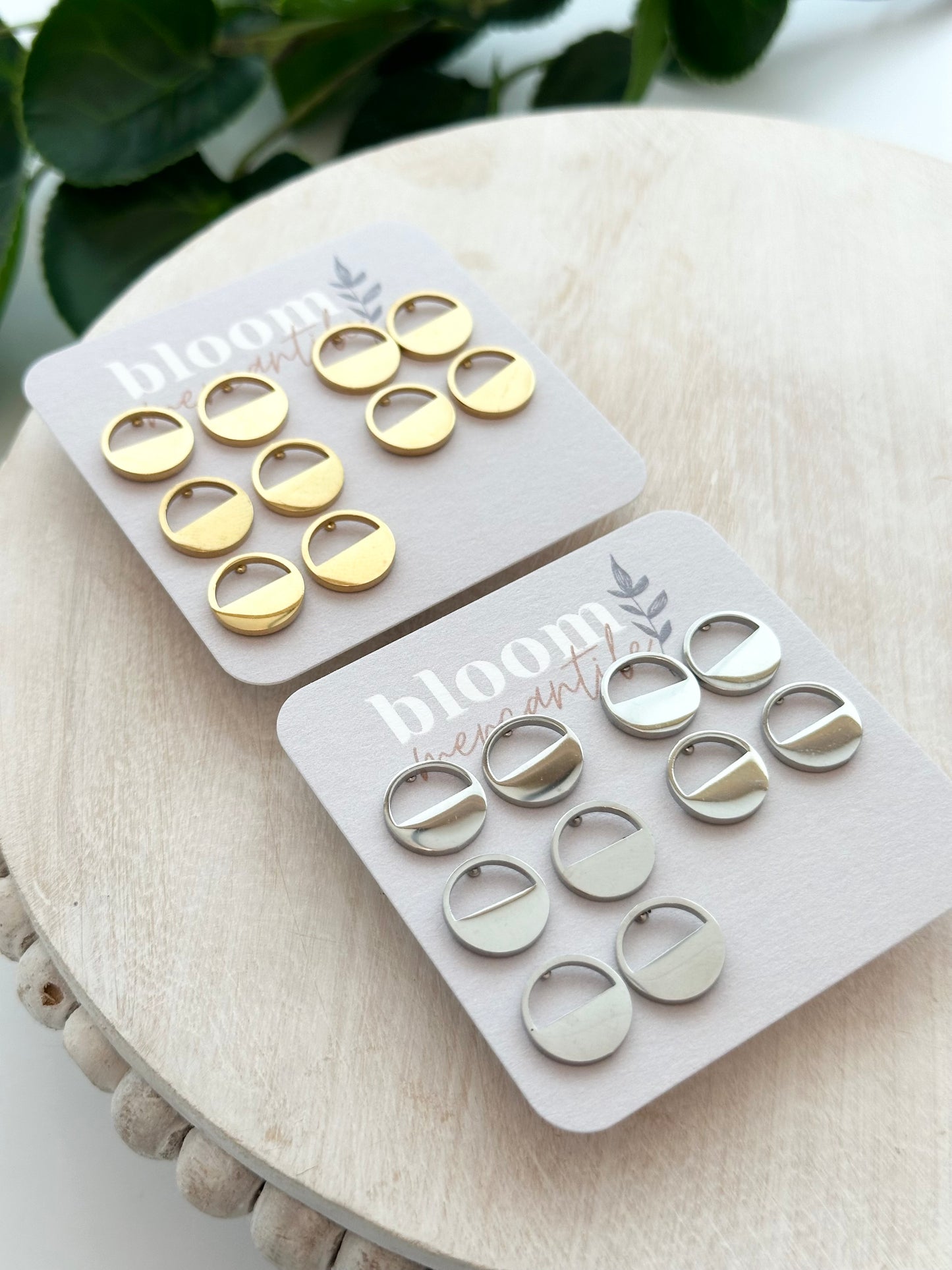 Divided Half Open Circles | Add-On Stud Packs (5 pair)