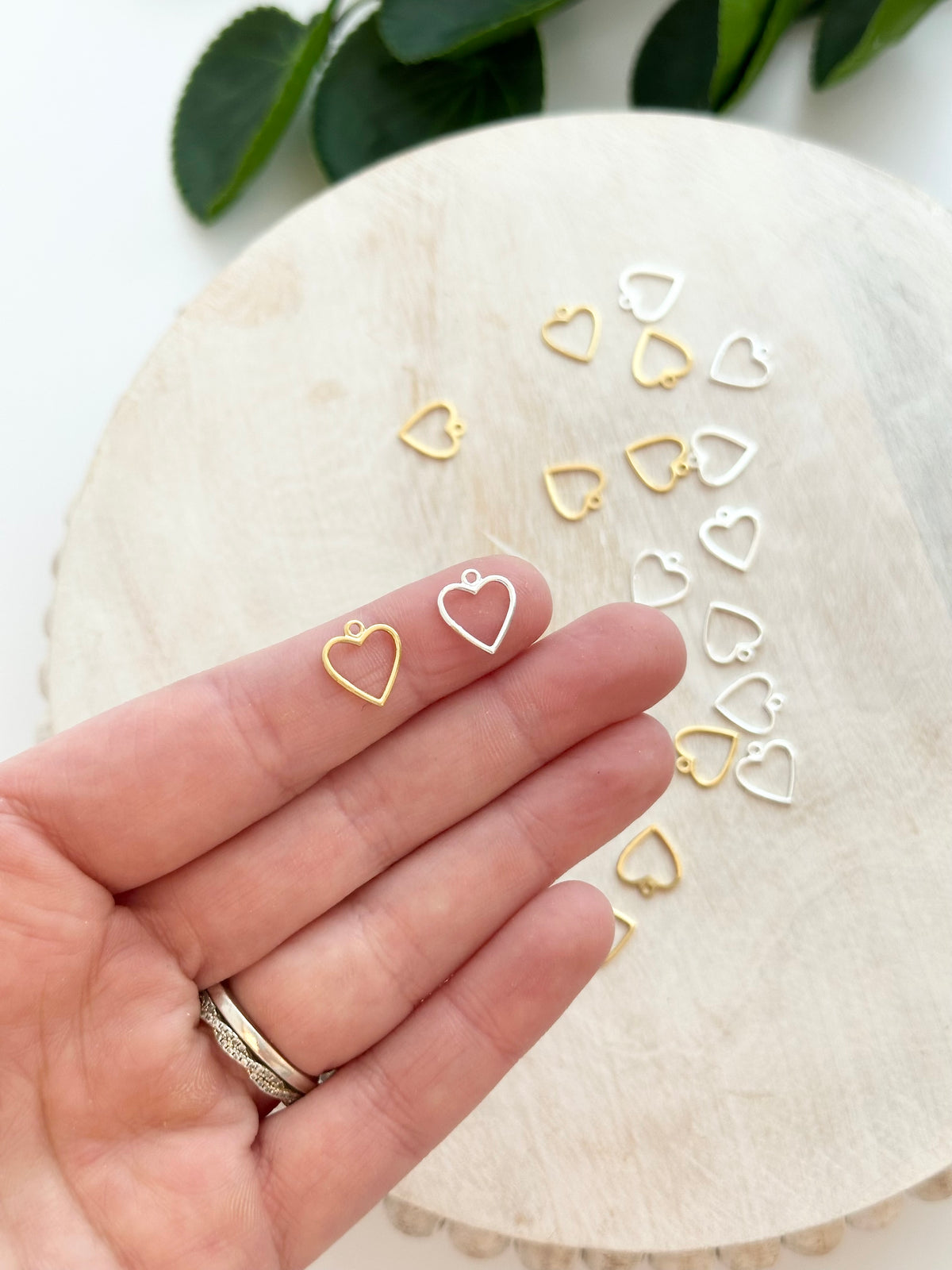 Heart Bezel Charm with Loop - Gold or Silver (10pc)