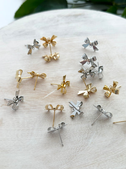 Smooth Bow Earring Posts - Gold or Silver (10pc)