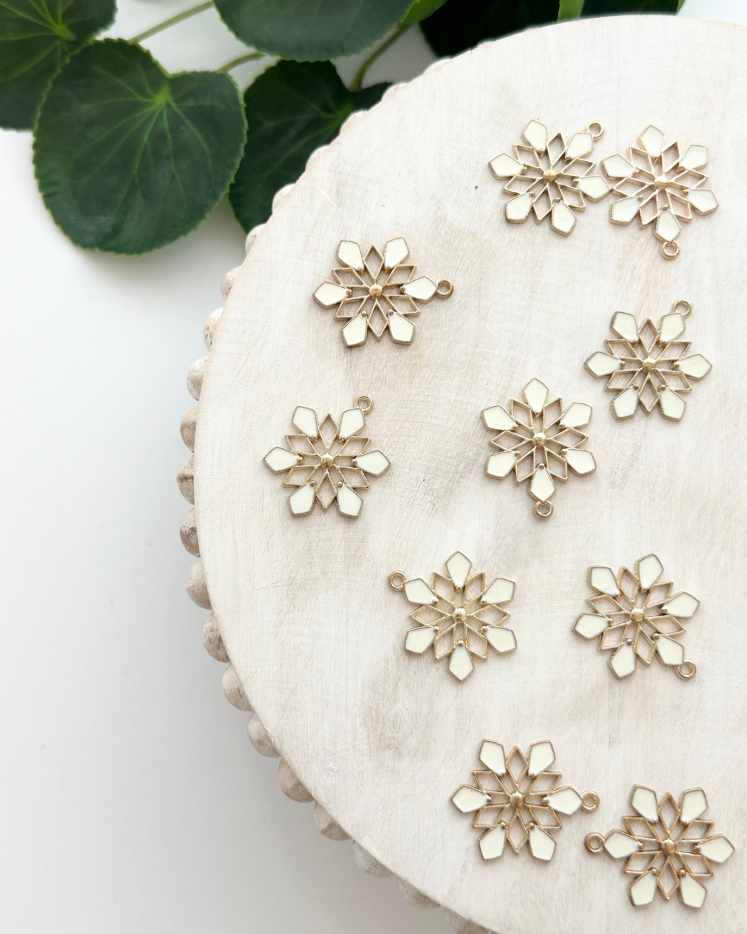 White Enamel Snowflake Charms - Gold  (10pc)