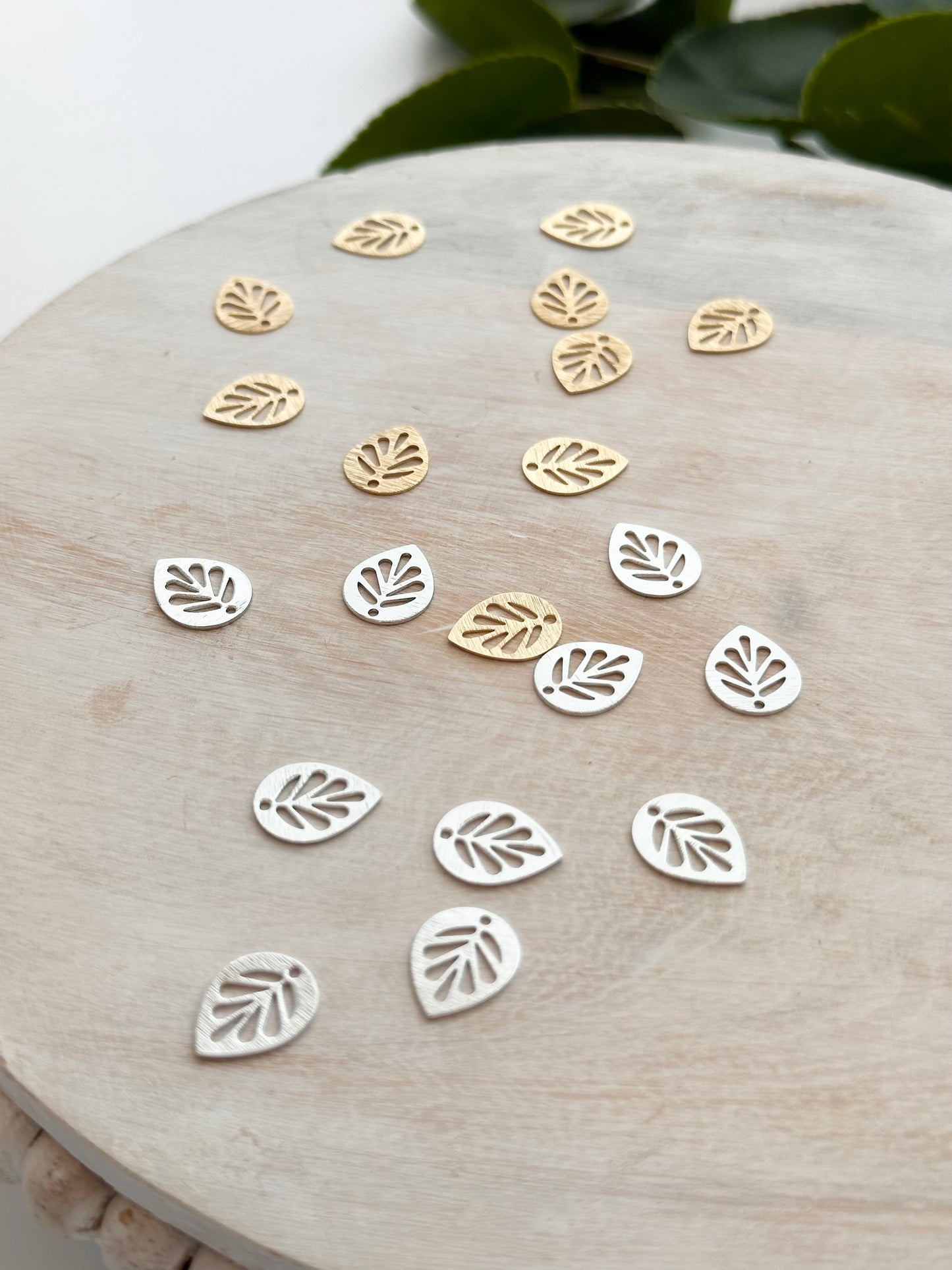Laser Cut Mini Leaf Charm - Gold or Silver (10pc)