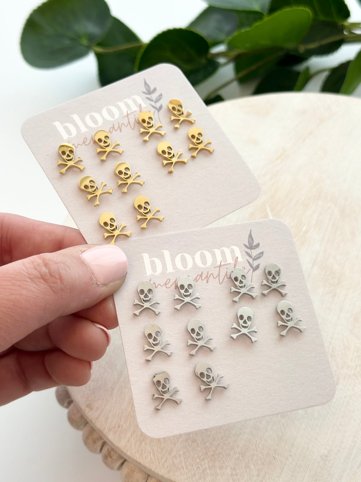 Skull and Cross Bones | Add-On Stud Packs (5 pair)