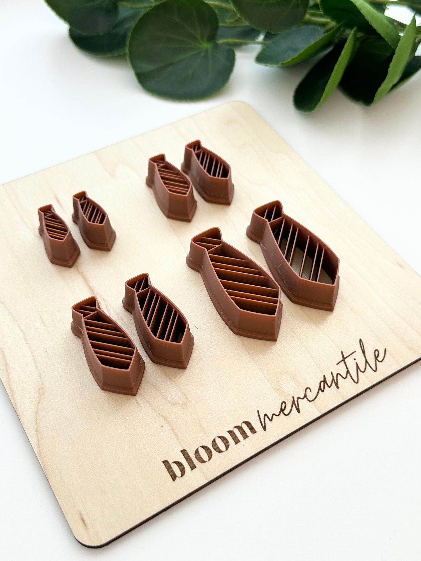 Striped School Robes Neck Tie (Mirror Set) | Polymer Clay Cutter