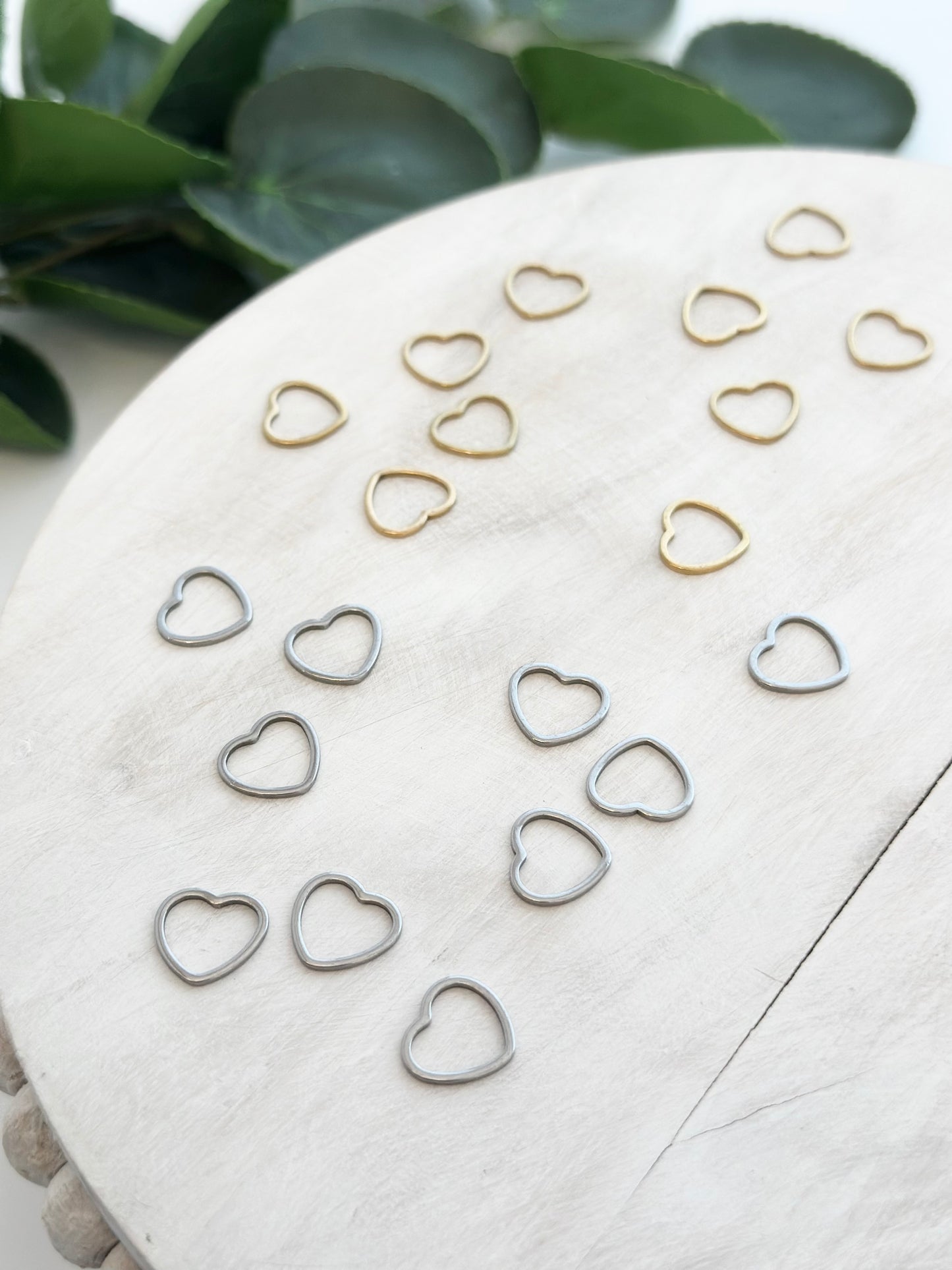 Heart Bezel Charm - Gold or Silver (10pc)