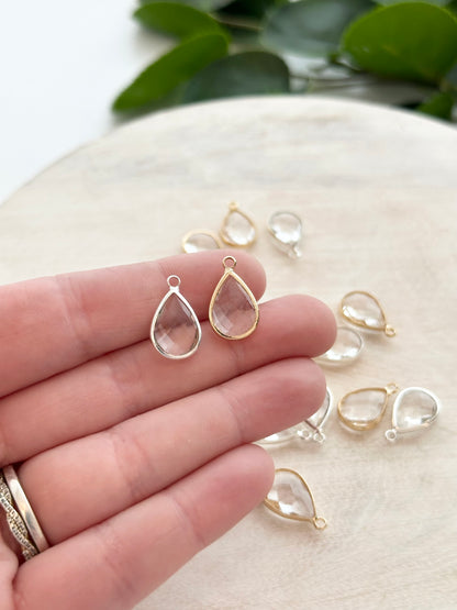 Glass Teardrop Charm - Gold or Silver (10pc)