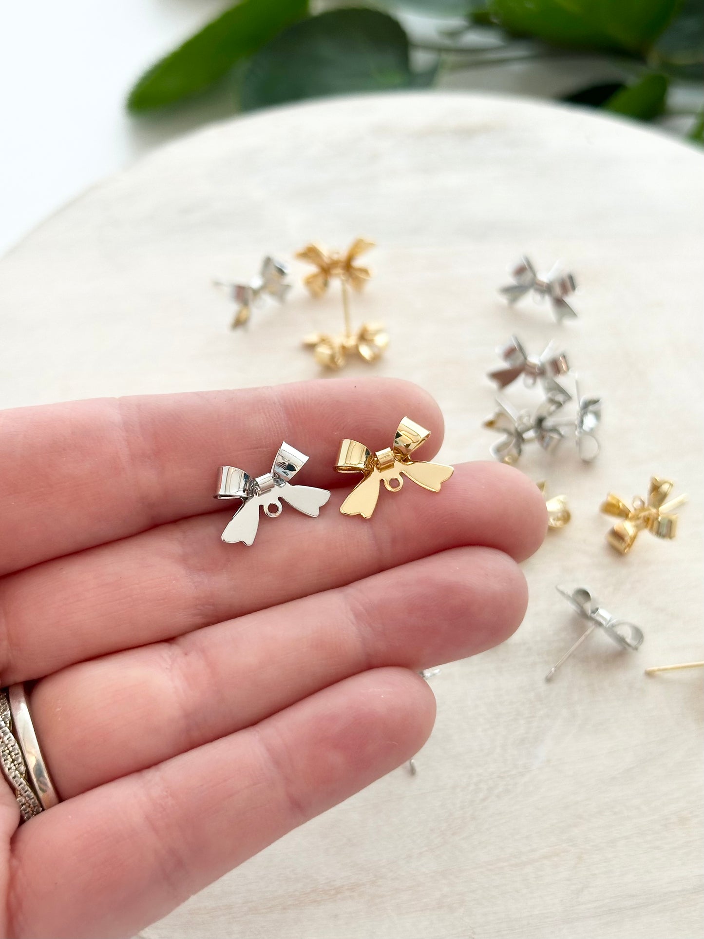 Smooth Bow Earring Posts - Gold or Silver (10pc)