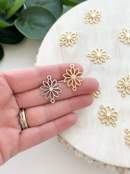 Daisy Flower Connector Charm - Gold or Silver (10pc)