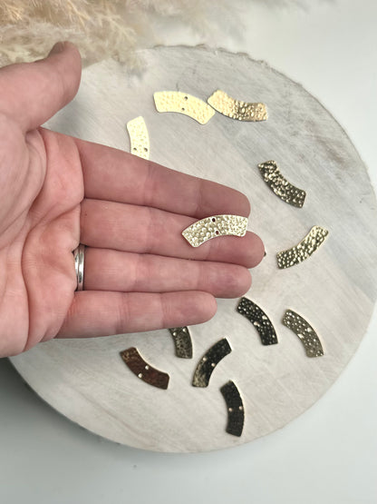 Hammered Curved Connector - Gold or Silver (10pc)