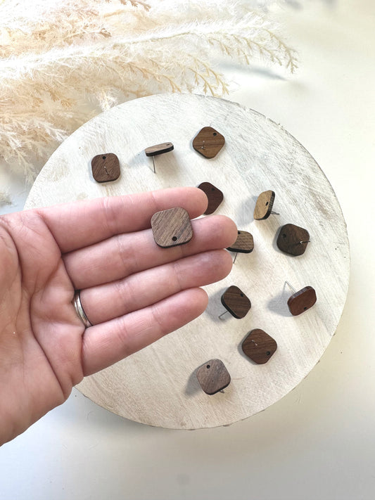 Wood Rounded Square Earring Post (10pc)